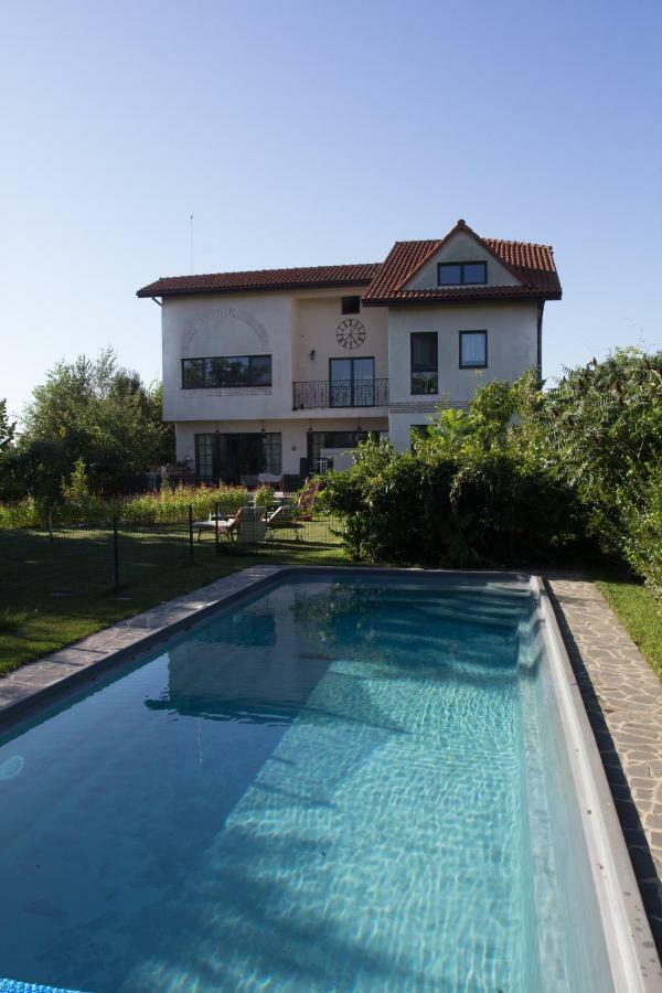 Ravi Residence Dascalu Exterior photo